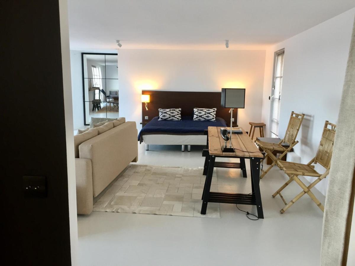 Galerie, Tumulus De La Hogue Hotel Fontenay-le-Marmion Ngoại thất bức ảnh