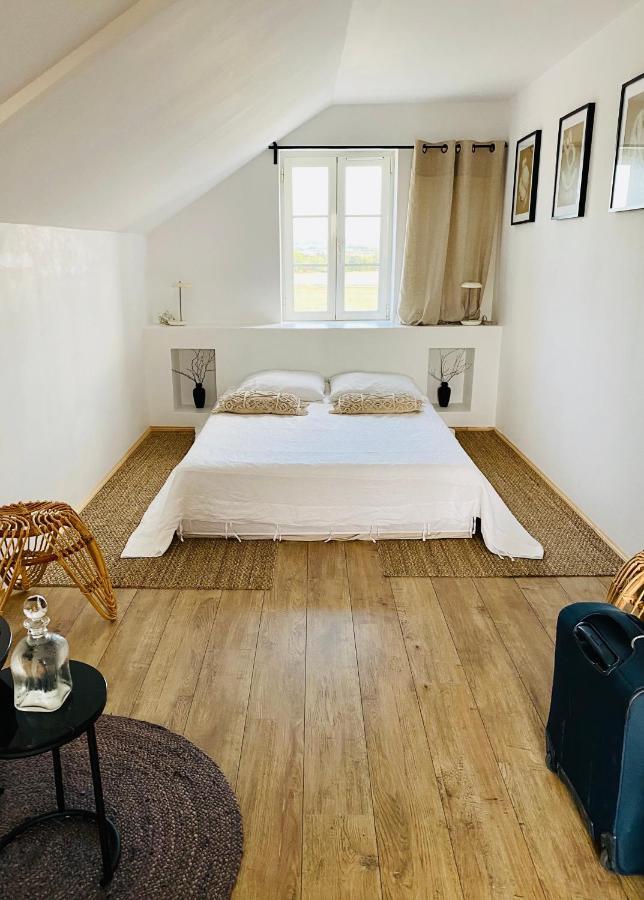 Galerie, Tumulus De La Hogue Hotel Fontenay-le-Marmion Ngoại thất bức ảnh