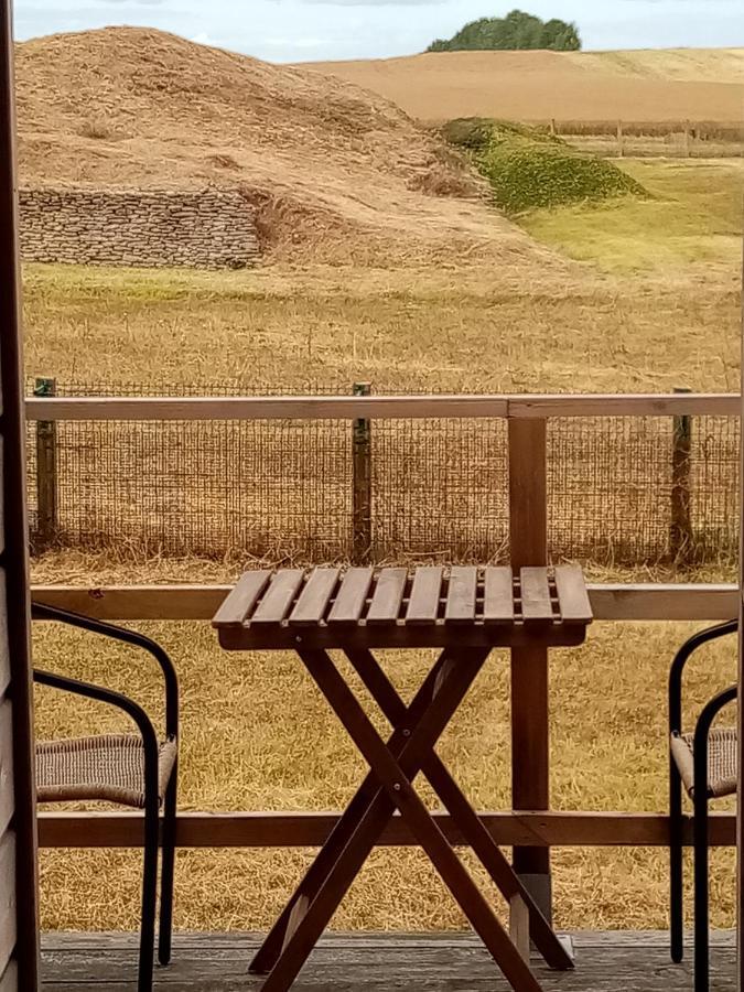 Galerie, Tumulus De La Hogue Hotel Fontenay-le-Marmion Ngoại thất bức ảnh