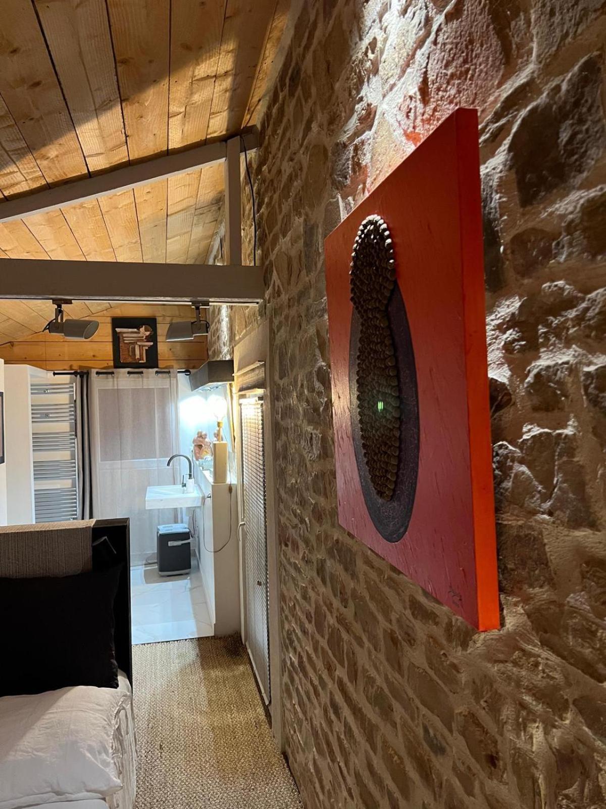 Galerie, Tumulus De La Hogue Hotel Fontenay-le-Marmion Ngoại thất bức ảnh
