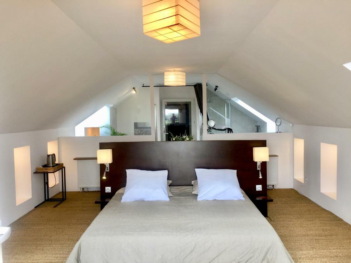 Galerie, Tumulus De La Hogue Hotel Fontenay-le-Marmion Ngoại thất bức ảnh